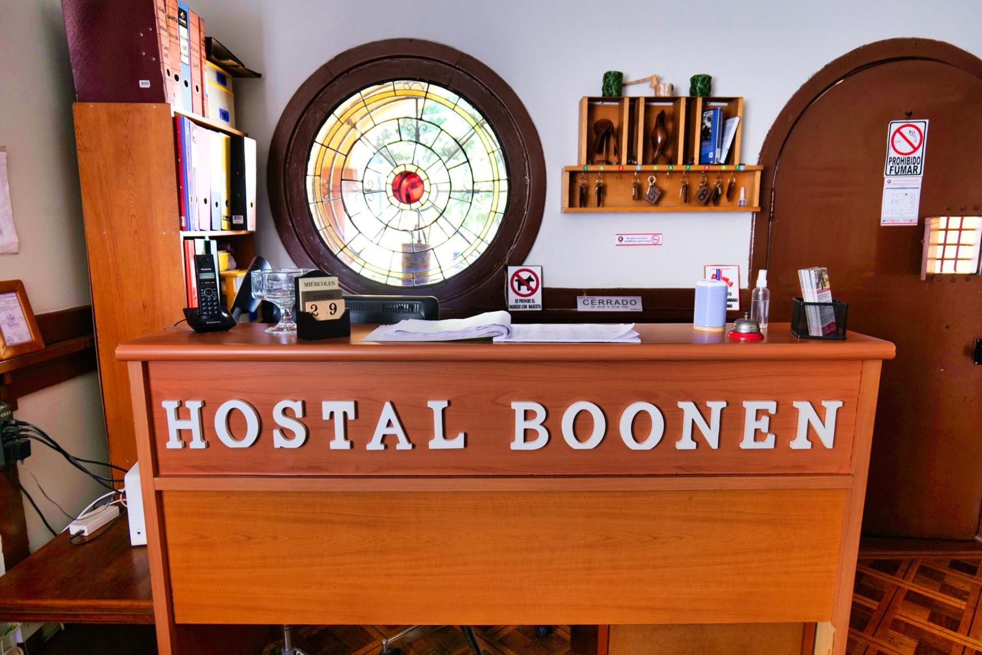 Hostal Boonen Santiago Exterior photo
